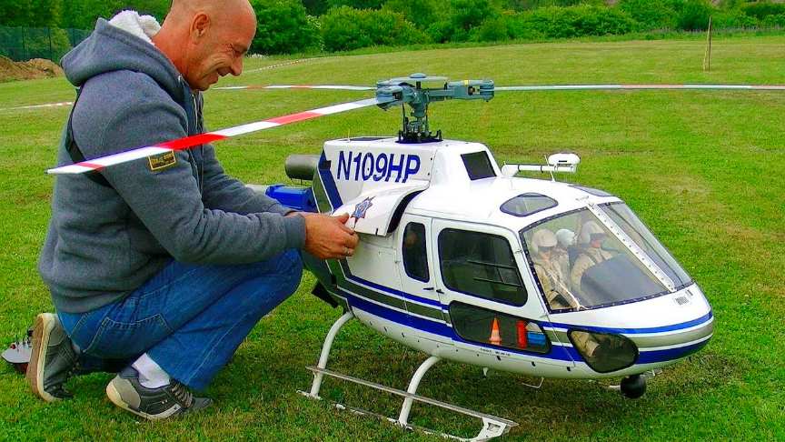 Big Scale AS350 Ecureuil Big Scale RC Helicopter