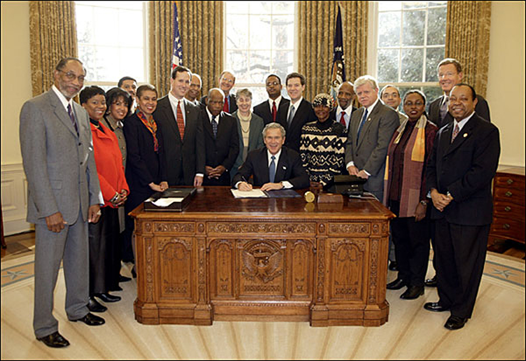 President Bush Signs Legislation Creating The Nmaahc Siris Sic 12639