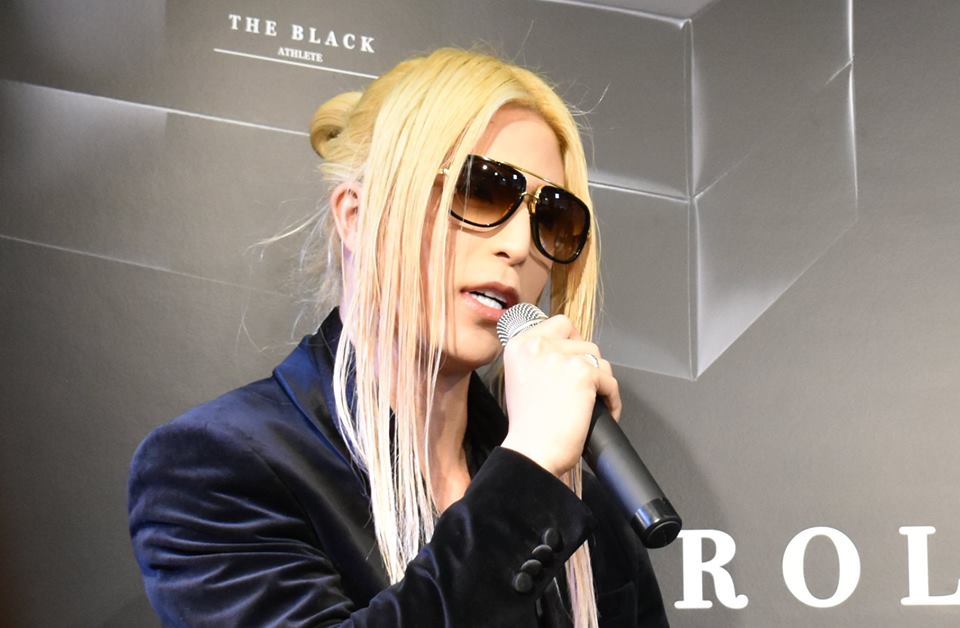 ローランドの髪型を徹底解説！素人でも真似できるやり方をご紹介。 It's Worth Reading