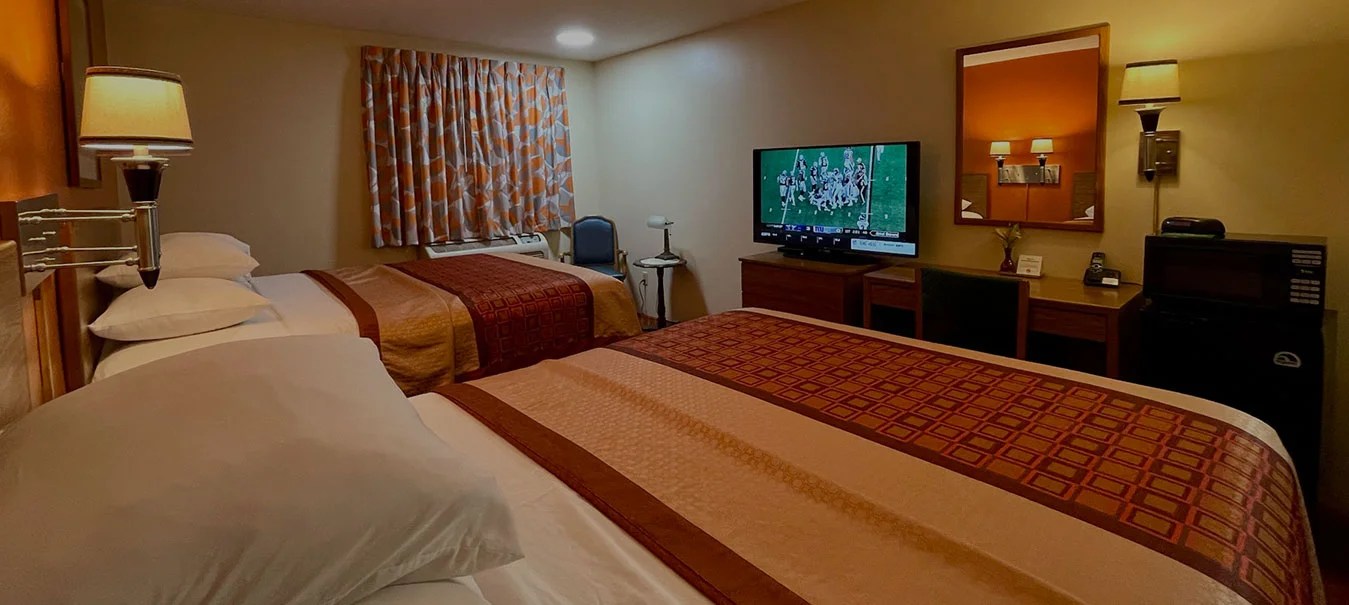 Book Best and Cheap Hotel/Motel in Iowa, IA Sibley Inn