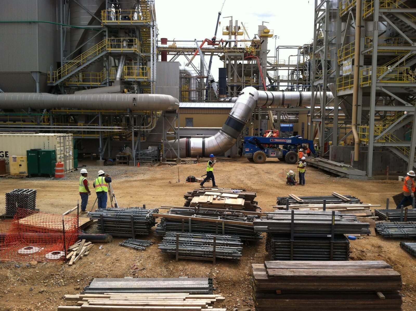 EQUIPMENT SETTING Southern Industrial Contractors