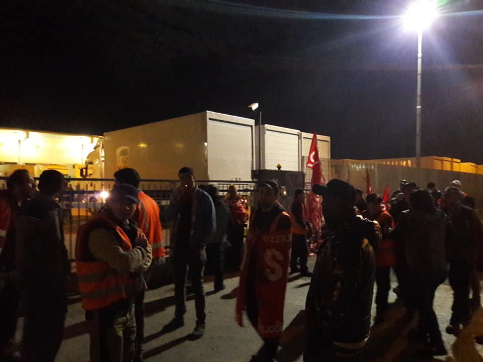 Ups]: Sciopero Dei Lavoratori A Carpi (Mo) - "Toccano Uno Toccano Tutti" 720_x_960_jpg