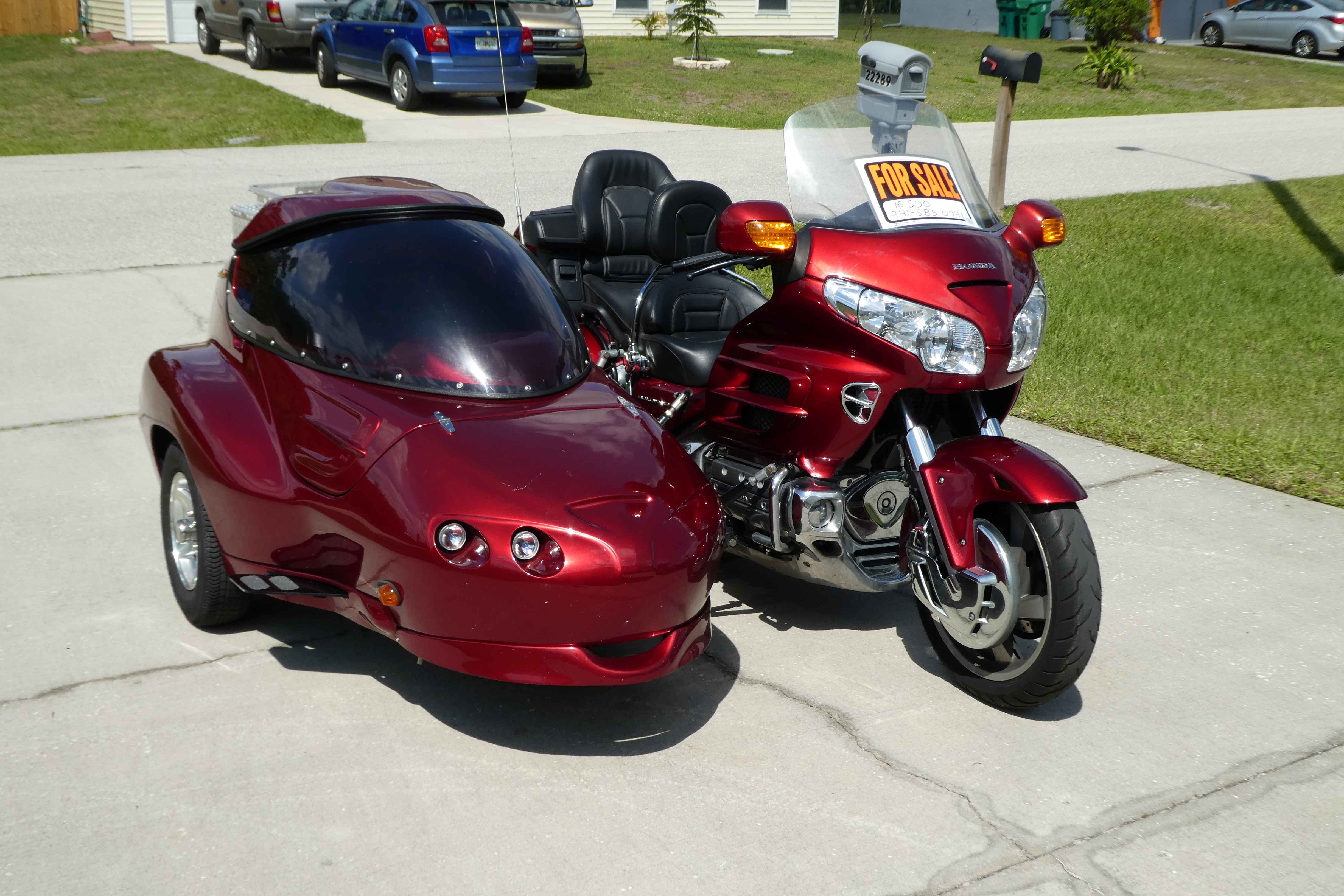 2008 Goldwing with 2011 Hannigan GTL sidecar and cargo trailer for sale