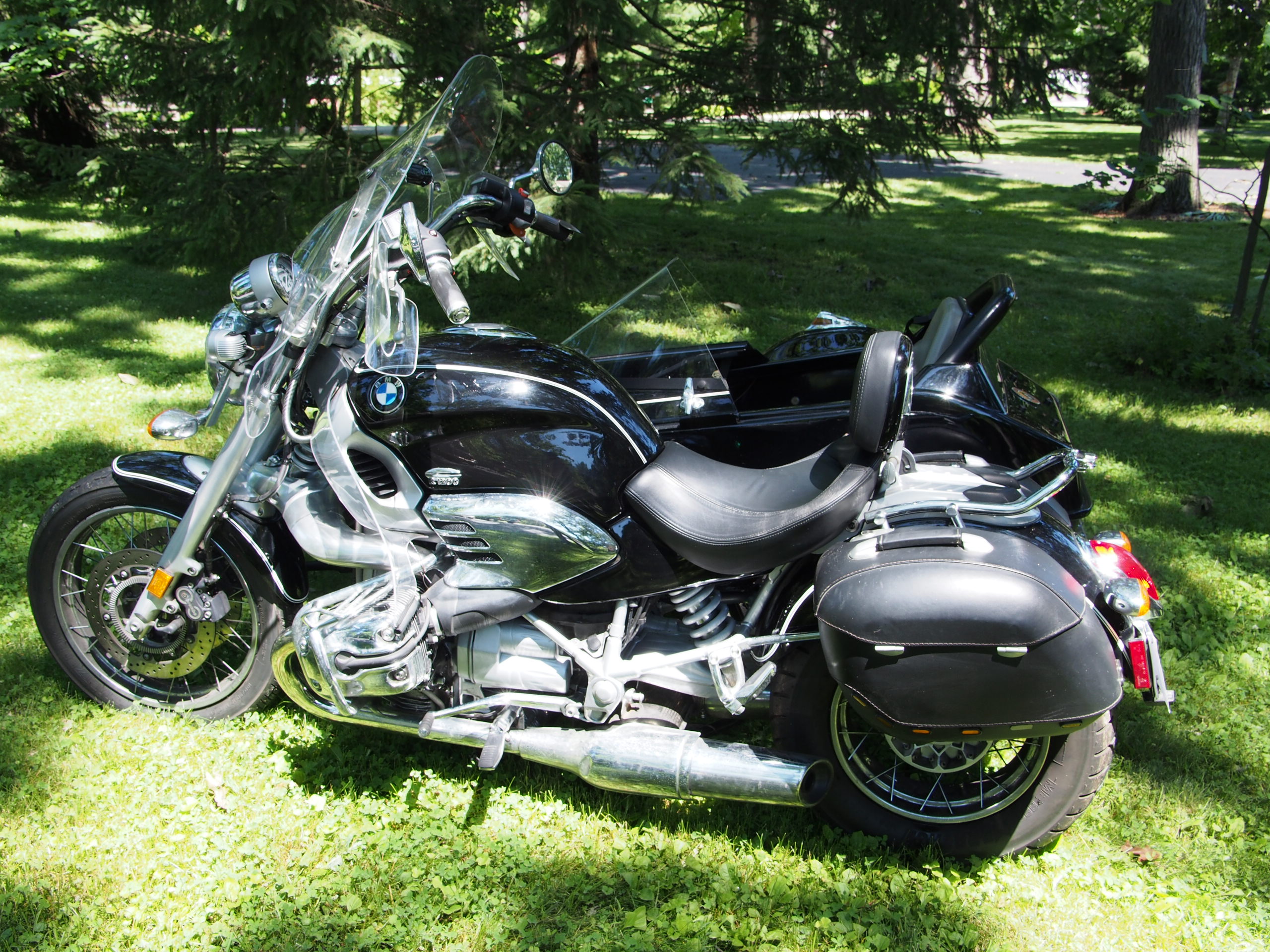 SOLD For Sale 1998 BMW R1200C with Terraplane Sidecar USCA Sidecar