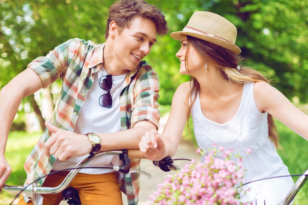 運命の恋？勘違い？男と女で分かれる一目惚れの心理！ SIDEDISH magazines（サイドディッシュマガジンズ）