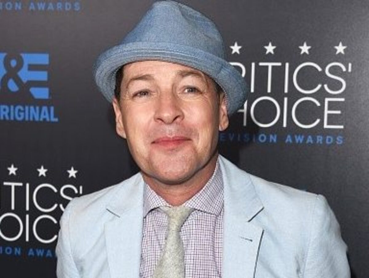 French Stewart biography wife, children, age, net worth, movies and TV