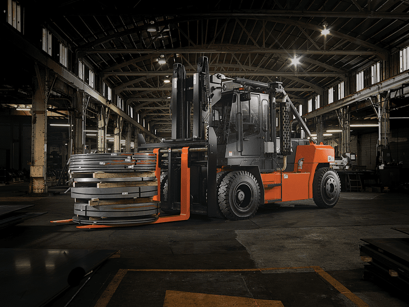 Heavy Duty Forklifts Southeast Industrial Equipment Inc.
