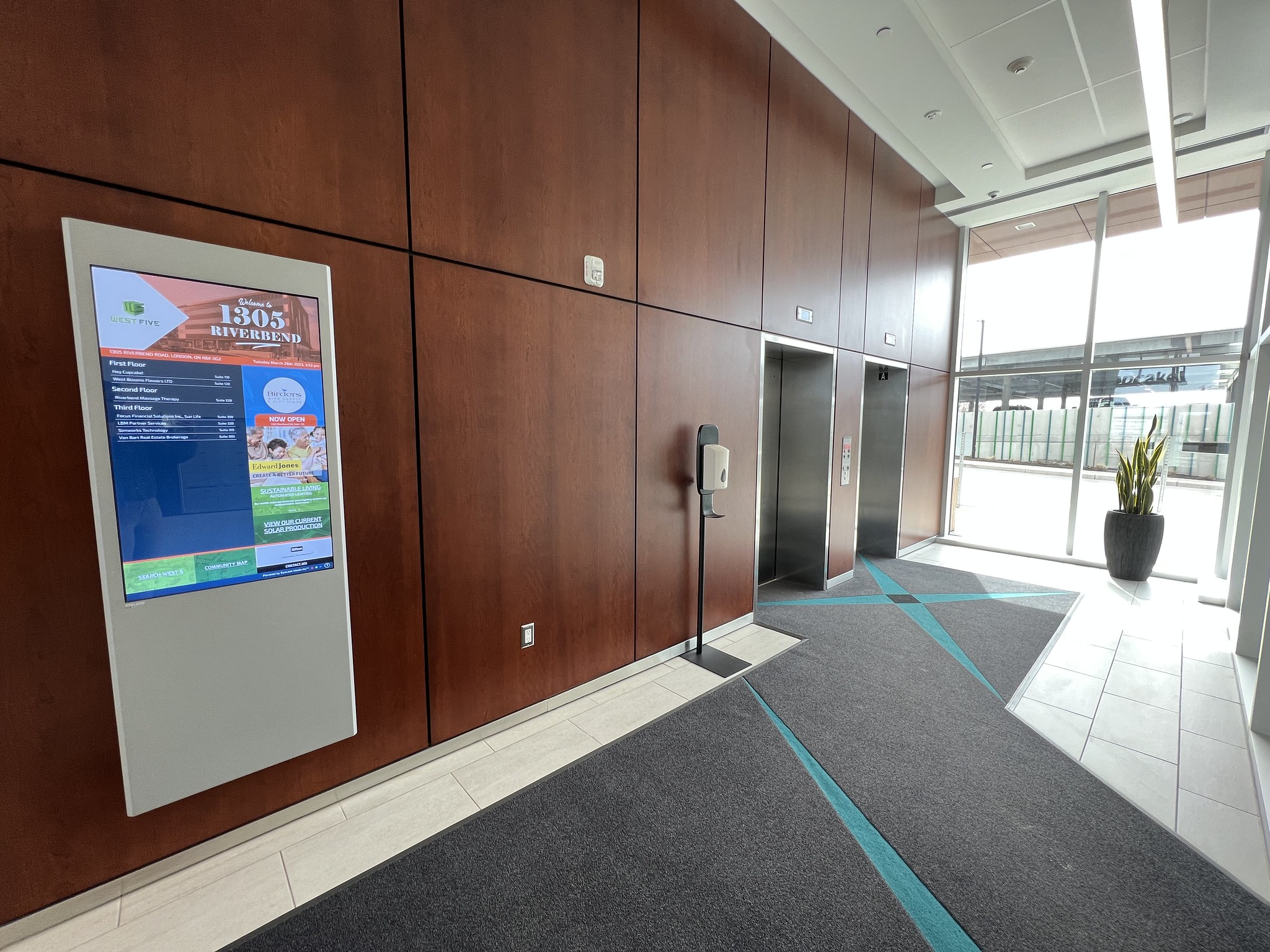 1305 Riverbend Road Commercial Rentals London Ontario