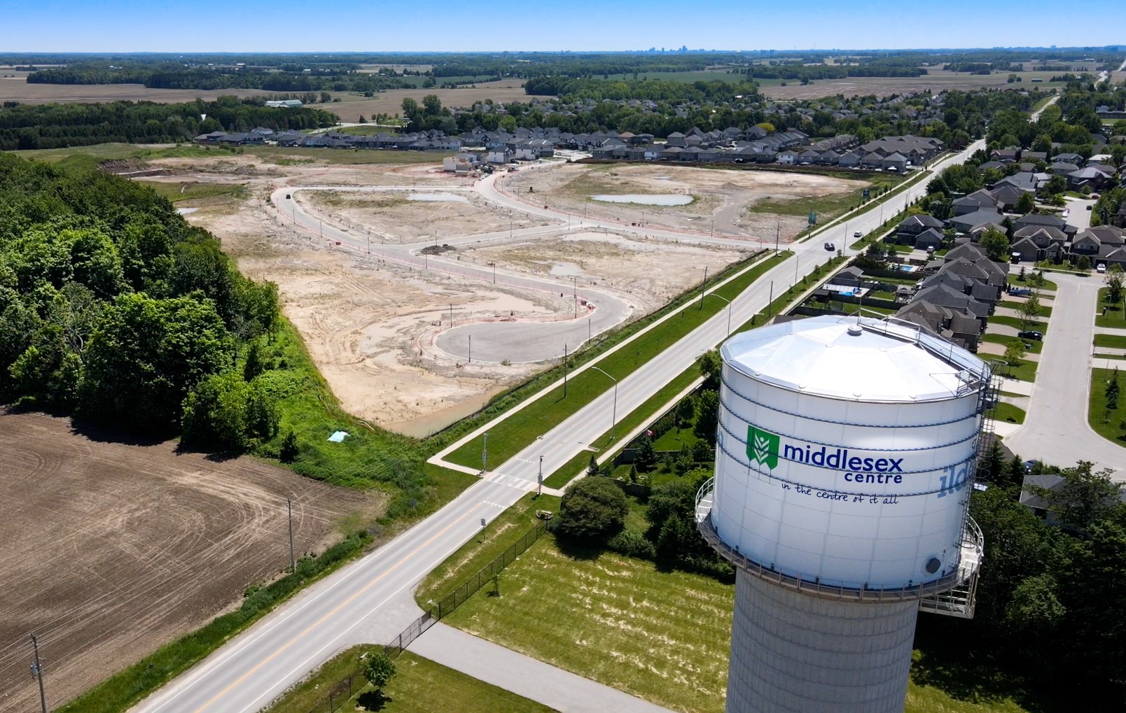 Building a Home in Ontario Choosing the Right Home Builder