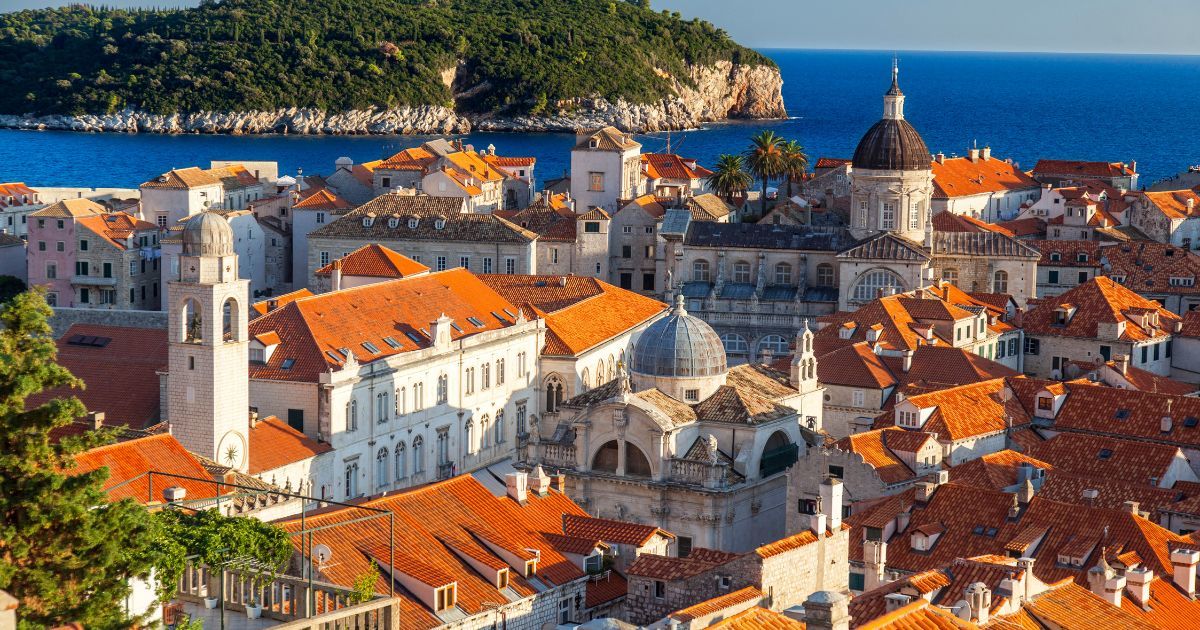 Is Dubrovnik Worth It? — sightDOING(09)