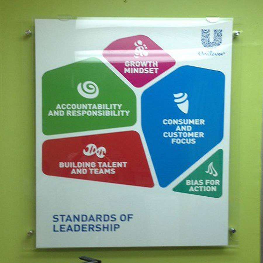 UCLPoster Sign Solutions Ltd