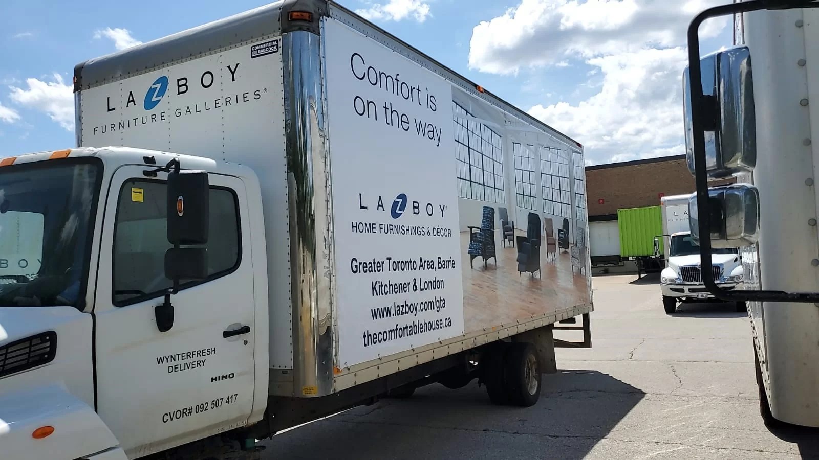 Sign Company in Vaughan, Concord Sign Source Solution Fleet Vehicle
