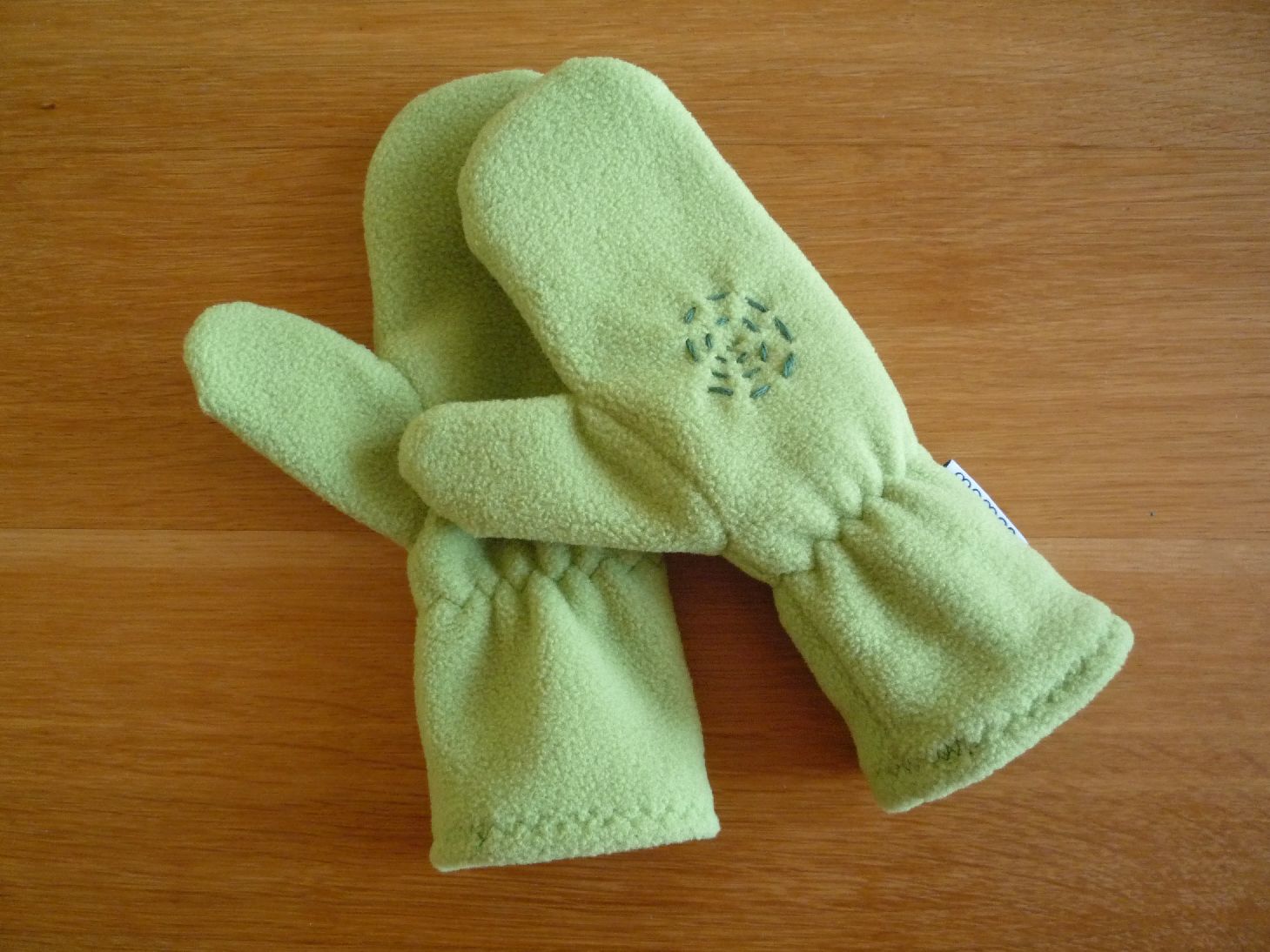 Návod a střih na ušití rukavic