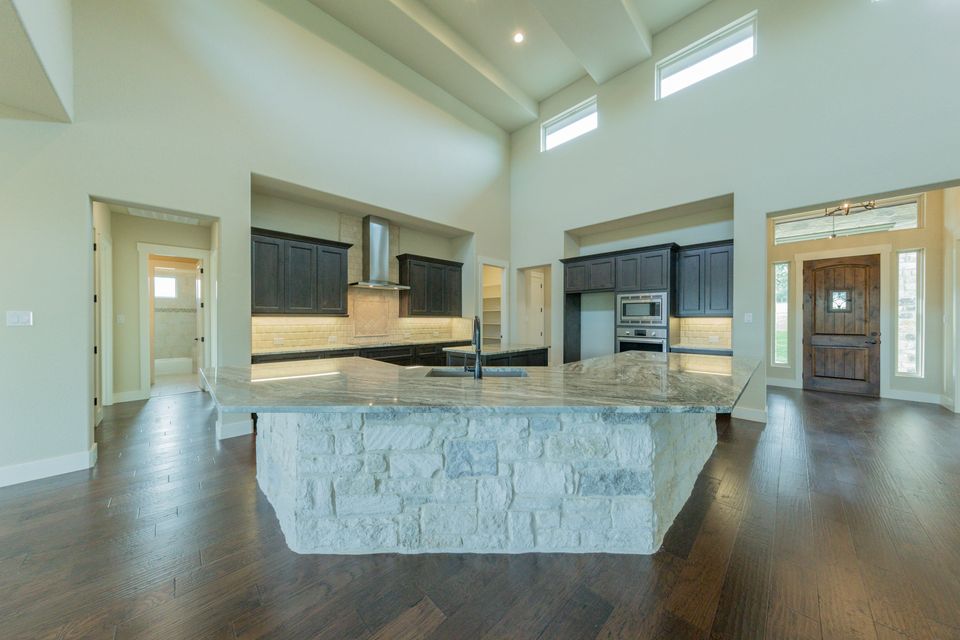 2521JZ Transitional Ranch Silas Lacey Designs