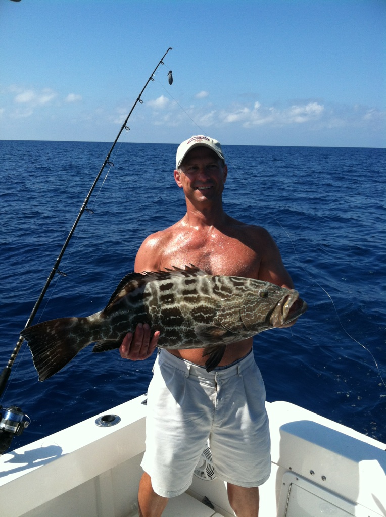 Florida Keys Fishing for Grouper Silent Hunter Fishing