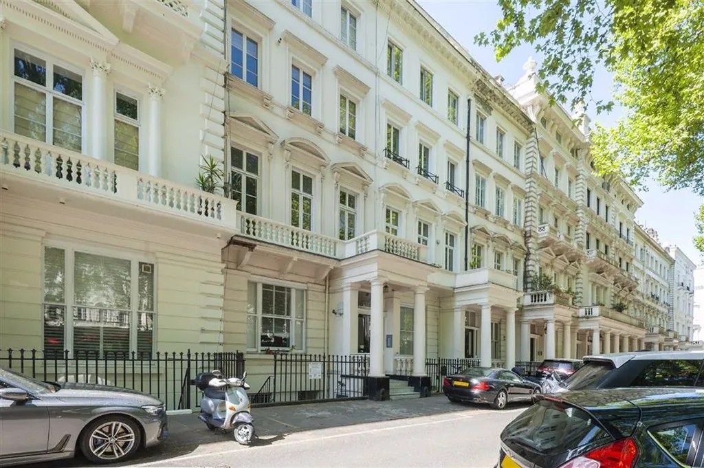 Westbourne Terrace, London W2 Funden Crowdfunding & Charity