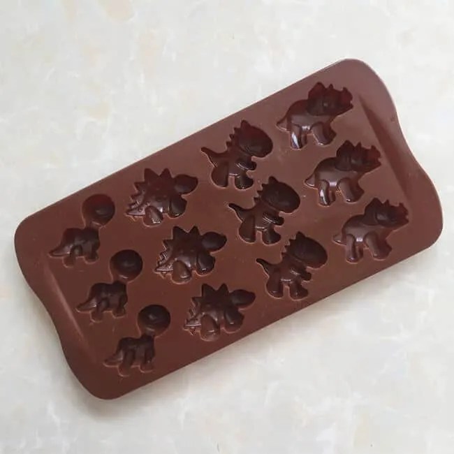 Wholesale Chocolate Molds 12 cavity Dinosaur FDA silicone candy mold