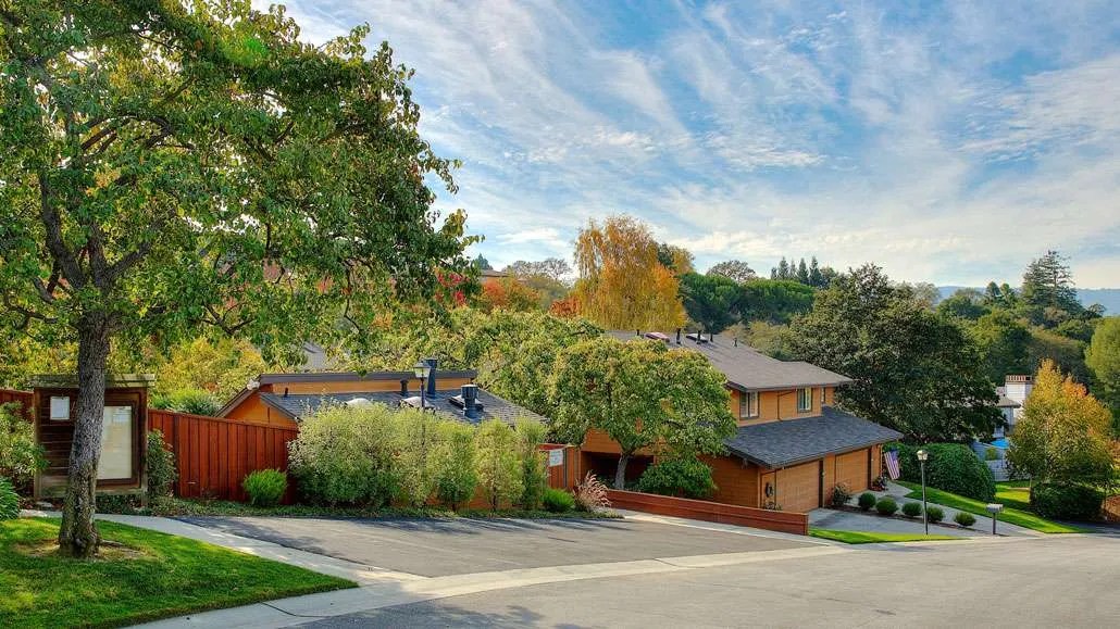 MLS 301 Sharon Heights / Standford Hills Silicon Valley and Beyond