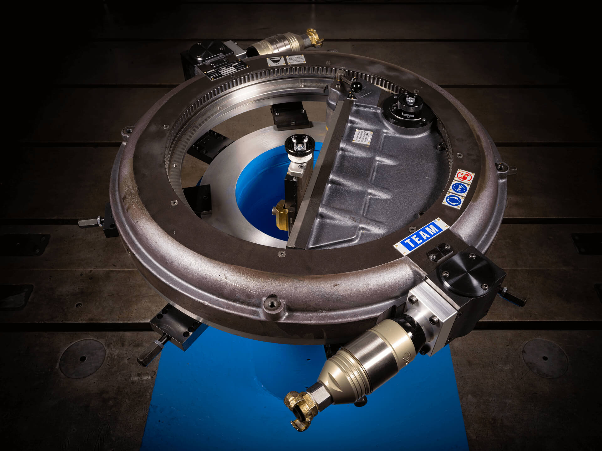 AX0-24 External Mounted Flange Facer - Silk