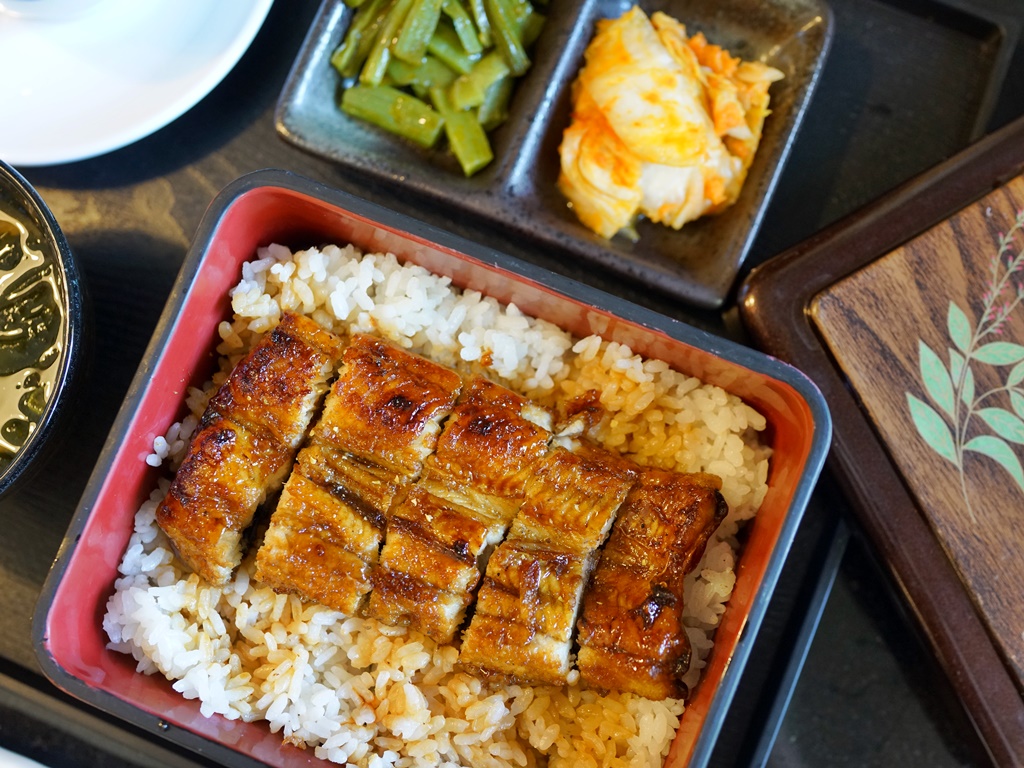 新竹美食│博肆精饌海鮮。必吃招牌現殺現烤鰻魚飯‧精緻美味日式料理！（已歇業）