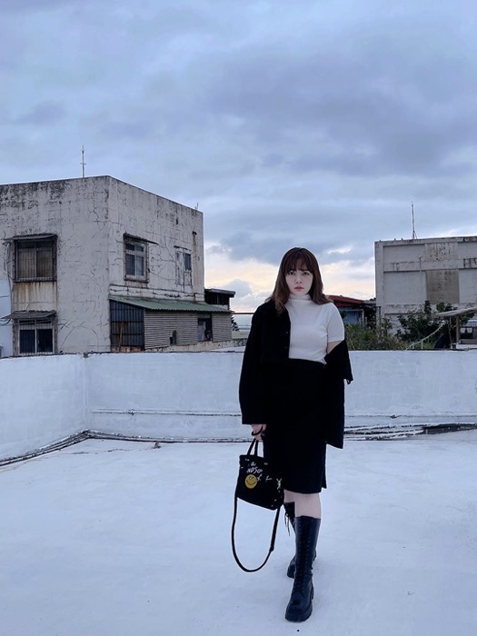 肉感女孩的日常穿搭-Poppy21 罌粟狂想