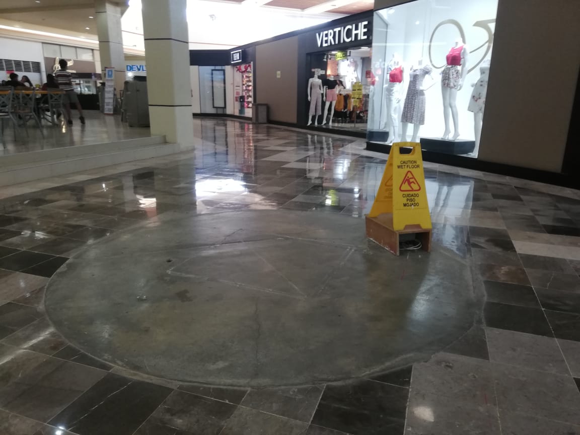 Commercial space for rent in Plaza del Valle Real Estate Oaxaca