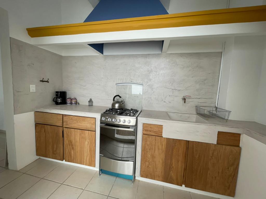 House with nice and homely characteristic for rent in the center of