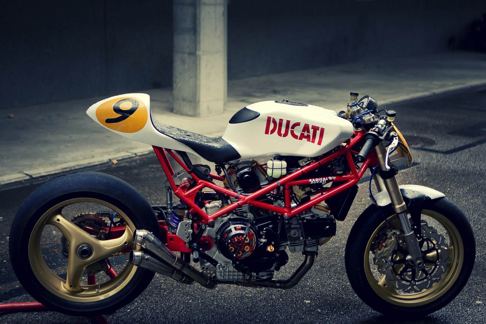 9½ By Radical Ducati (SILODROME)