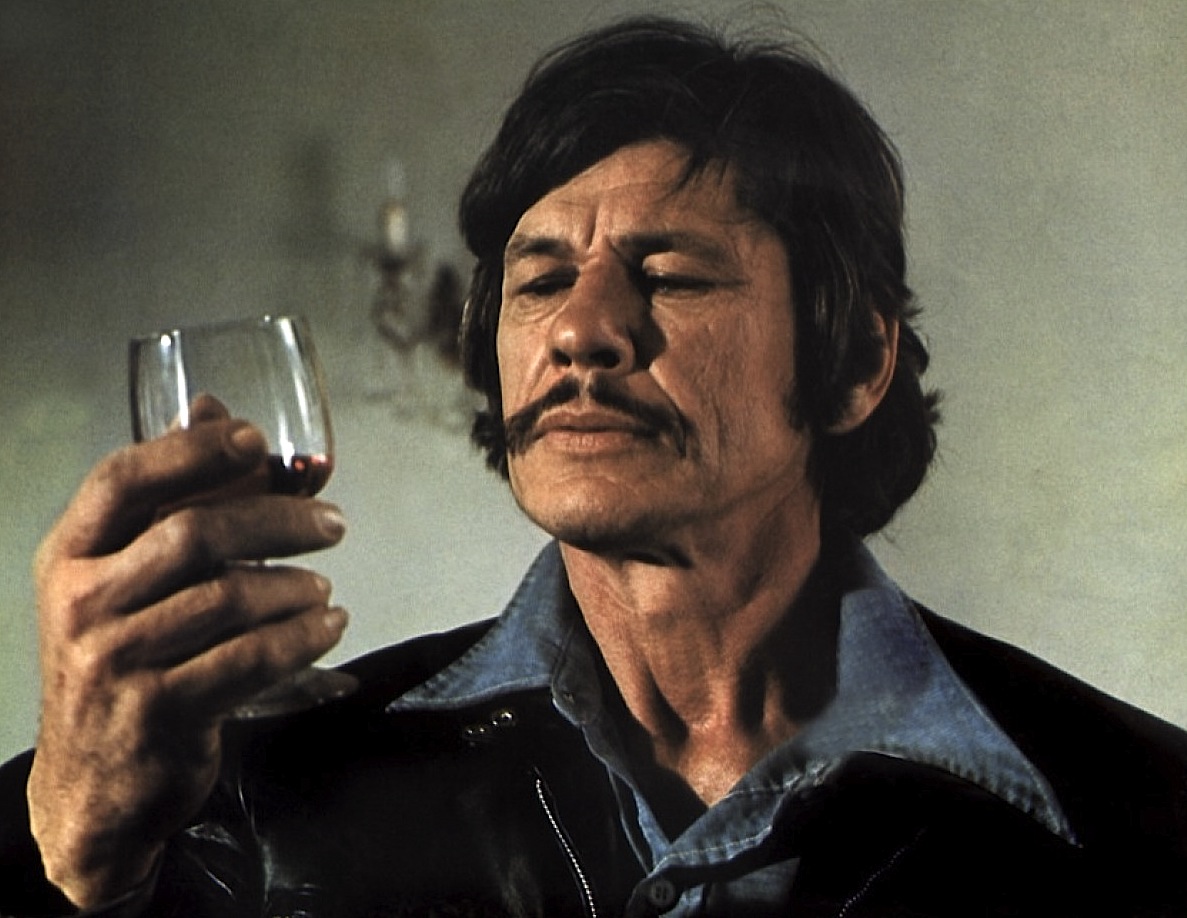 Charles Bronson "The Mechanic" Motorcycle Chase Scene (SILODROME)
