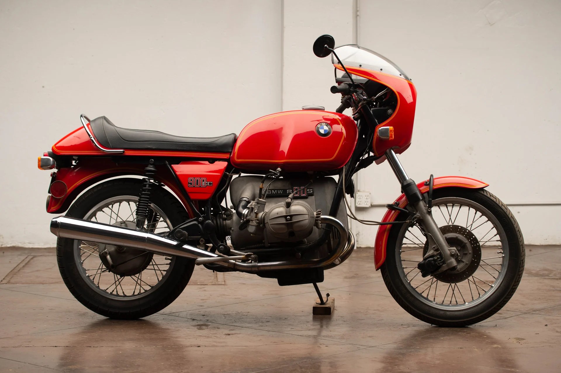 The BMW R90S The Motorcycle That Launched BMW Into The Modern Age