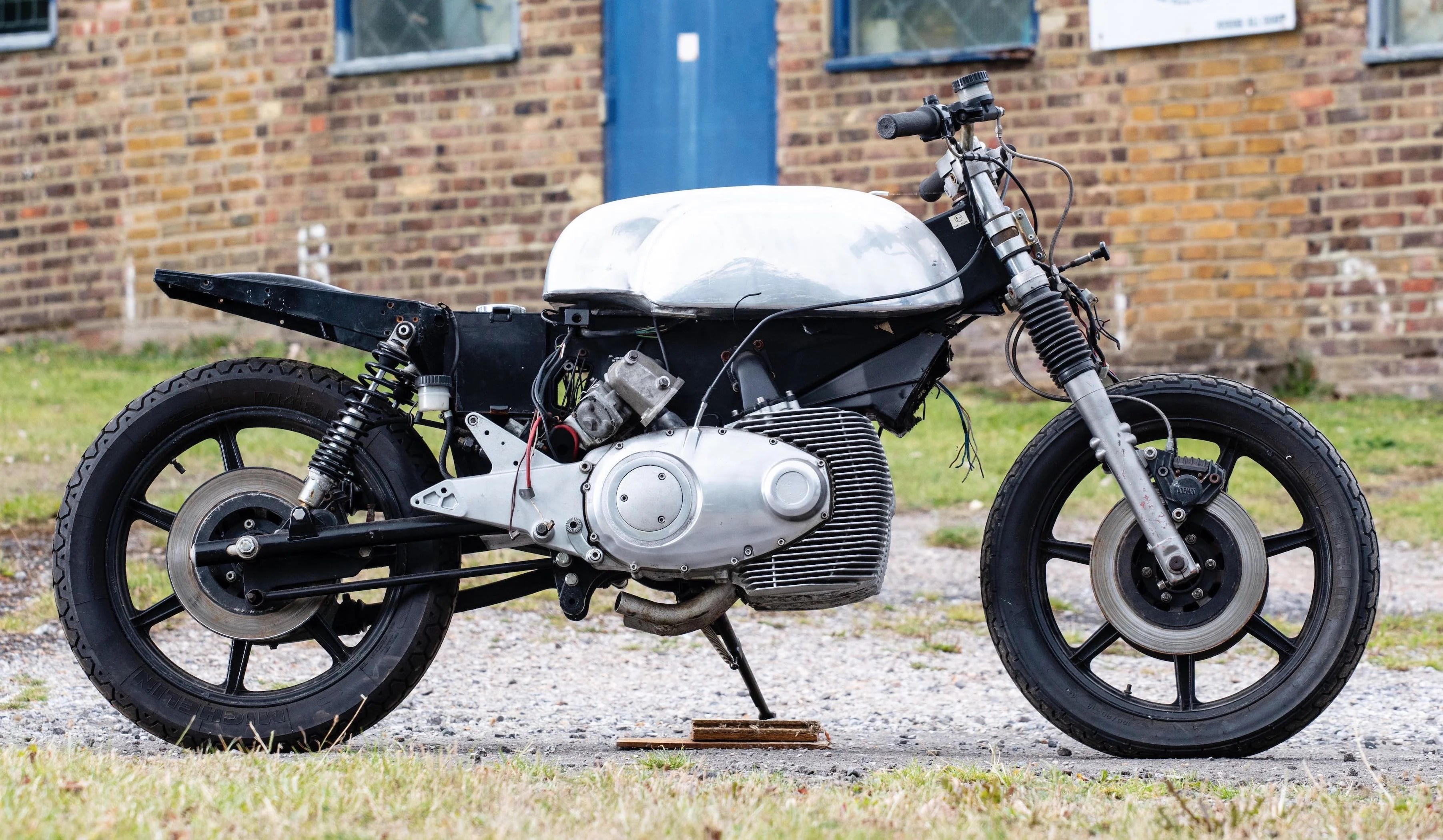 A Very Unusual 1985 Norton Rotary Racing Motorcycle Project £1,000 to