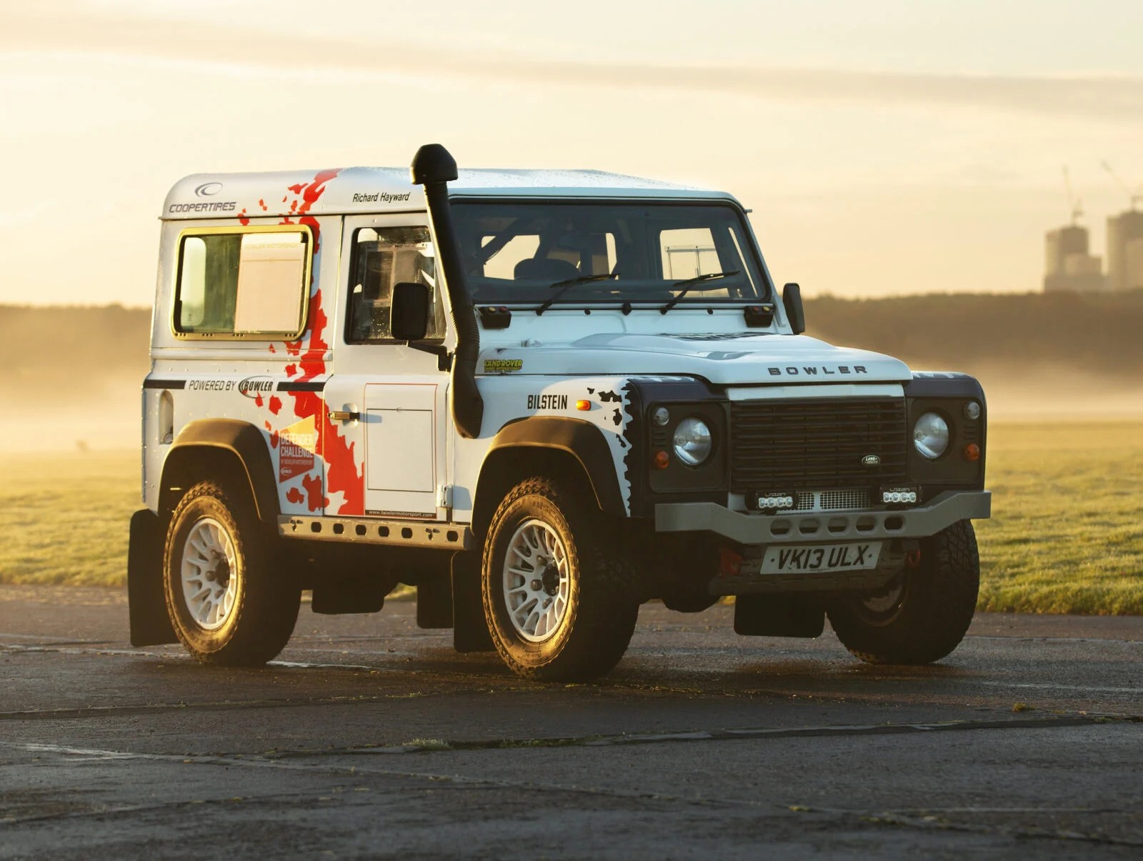 An Unusual Rally Racer Land Rover Defender 90 Challenge Built By Bowler