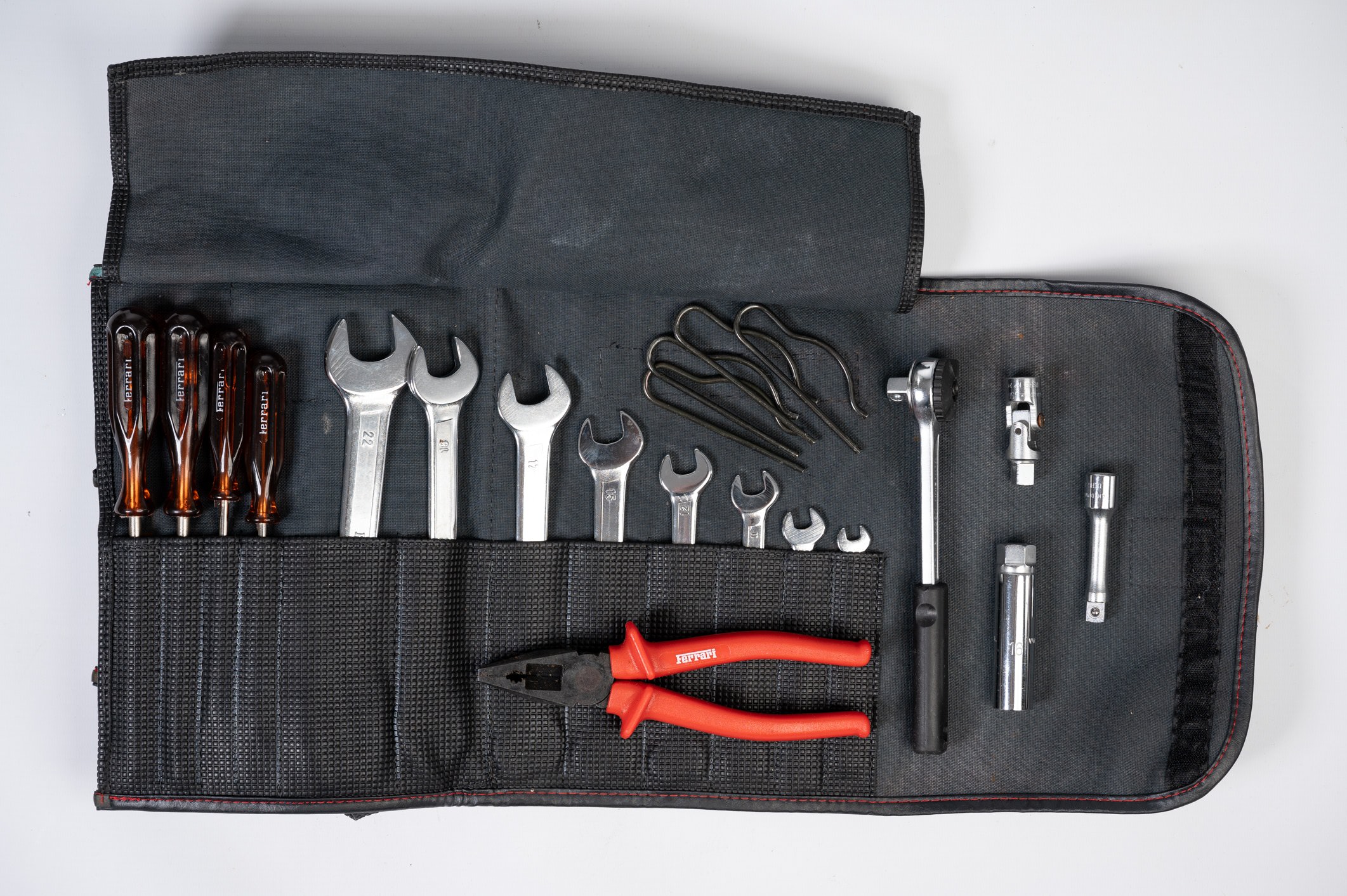 MY FEEDLY An Original Ferrari F40 Factory Tool Kit