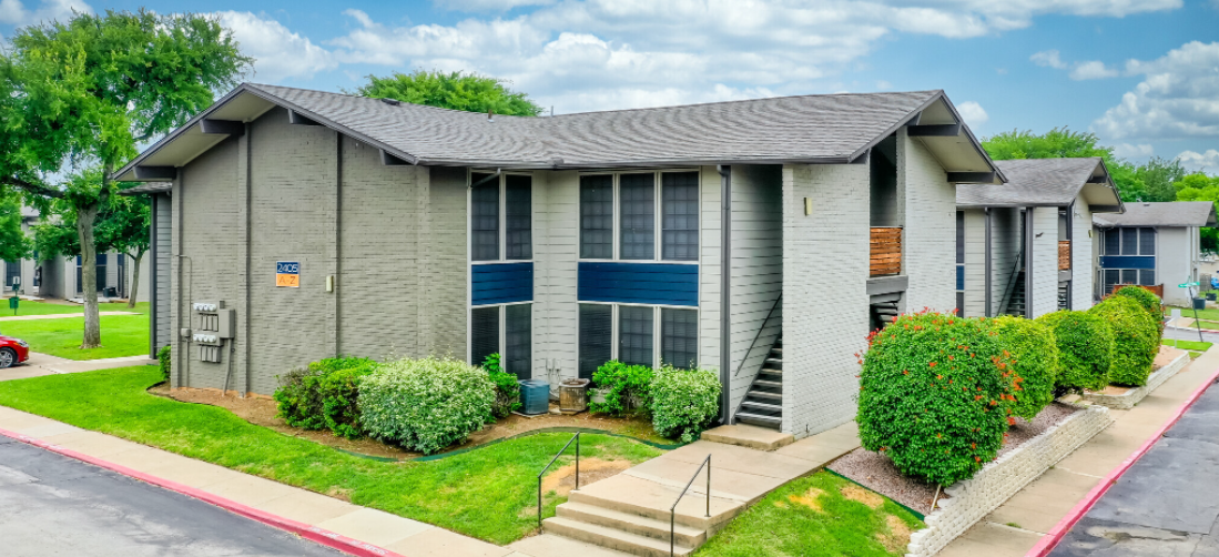 The Stratton Arlington, TX Silverado Interests, LLC