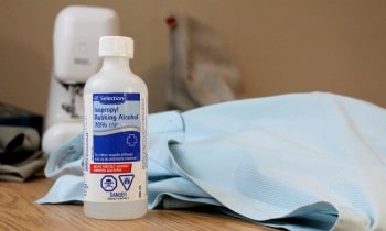 Does Rubbing Alcohol Stain Clothes?