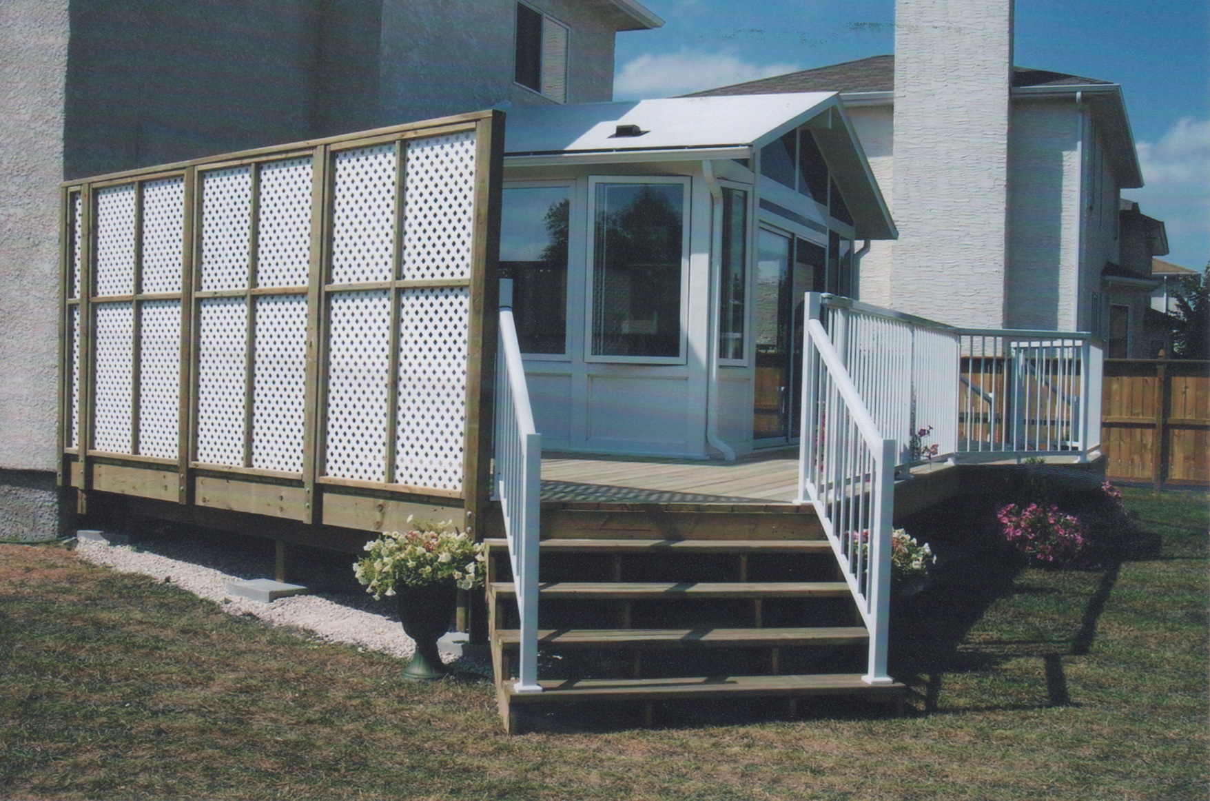 Decks Silverfox Enterprises Deck & Fence Builders in Steinbach