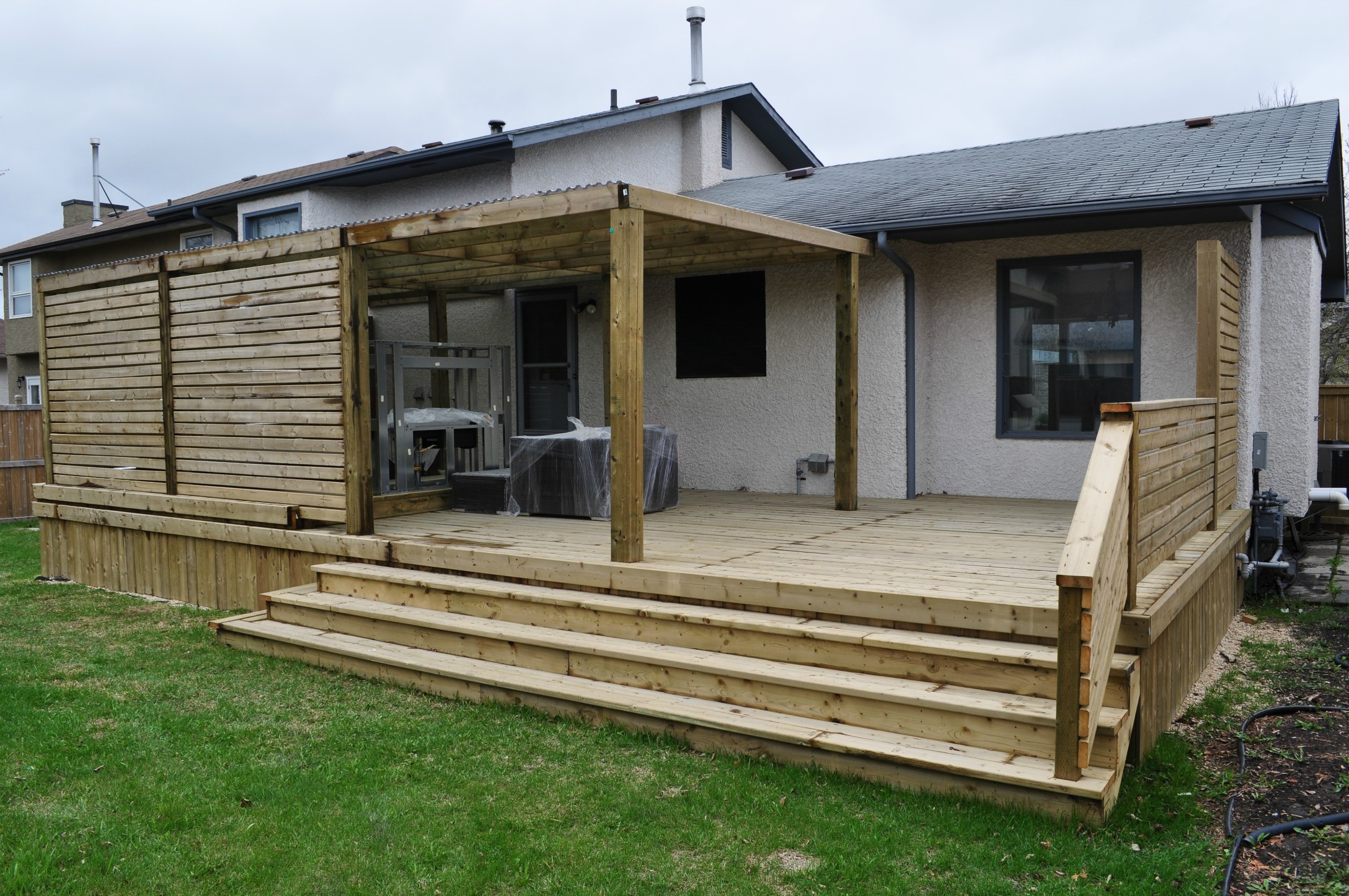 Decks Silverfox Enterprises Deck & Fence Builders in Steinbach