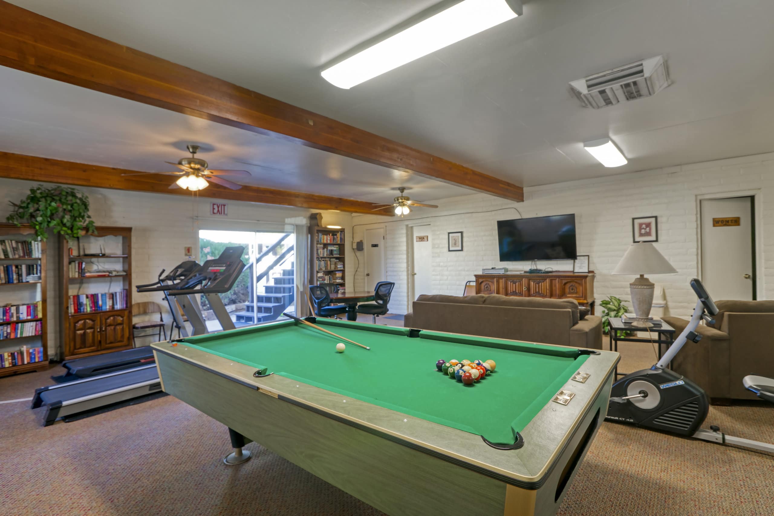 Lampliter Village Silver King