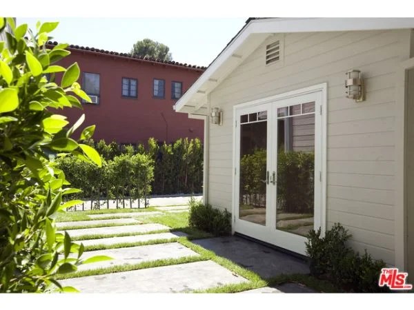 Hollywood Hills Home For Sale in Beachwood Canyon