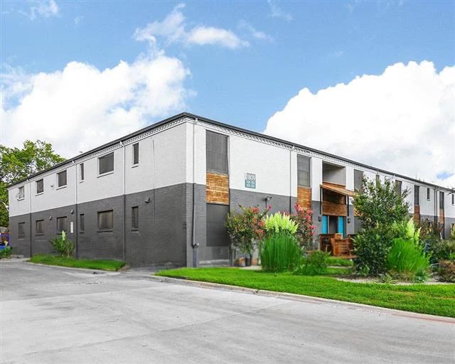 Communities Silver Lands Property Managment