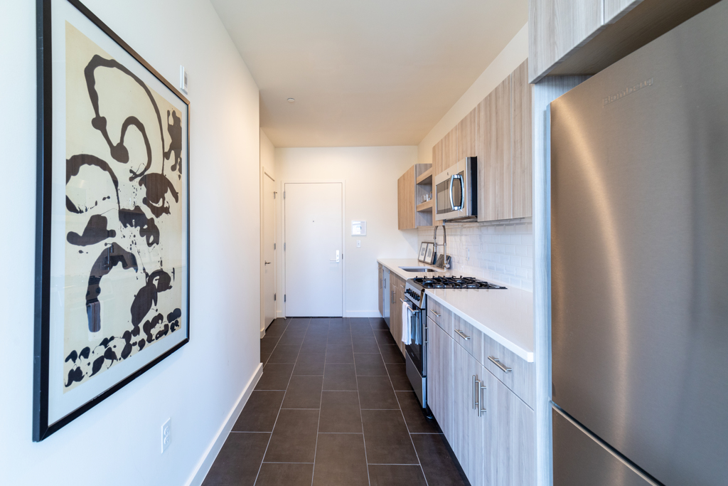 Studio with Alcove Apartment in Grove Street Neighborhood 340