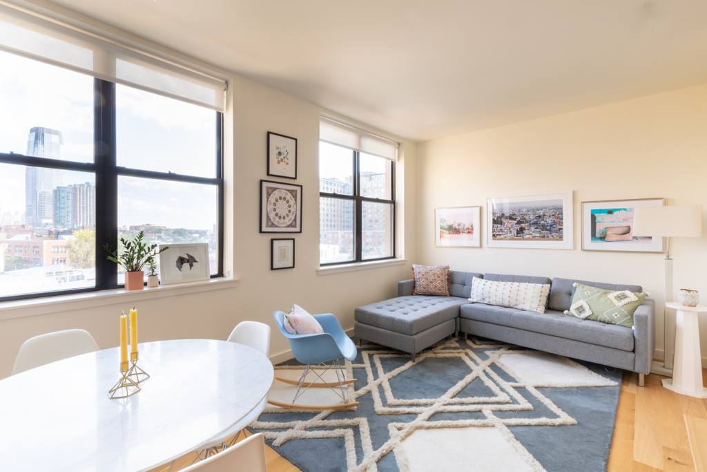 Studio with Alcove Apartment in Grove Street Neighborhood 340