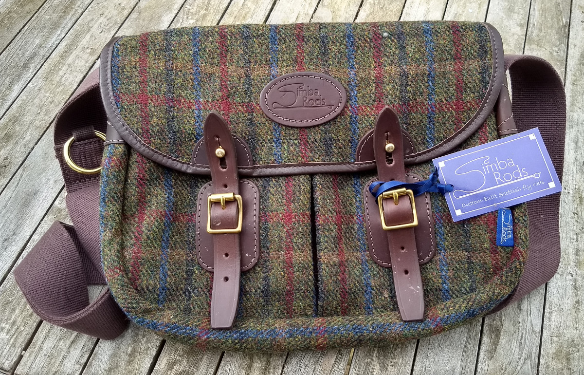 Strathearn 14" Harris Tweed bag Simba Rods