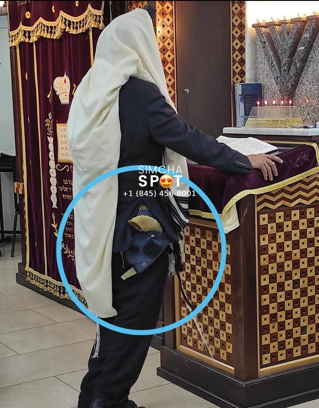 Caption this!! 🤣🤣 Simcha Spot