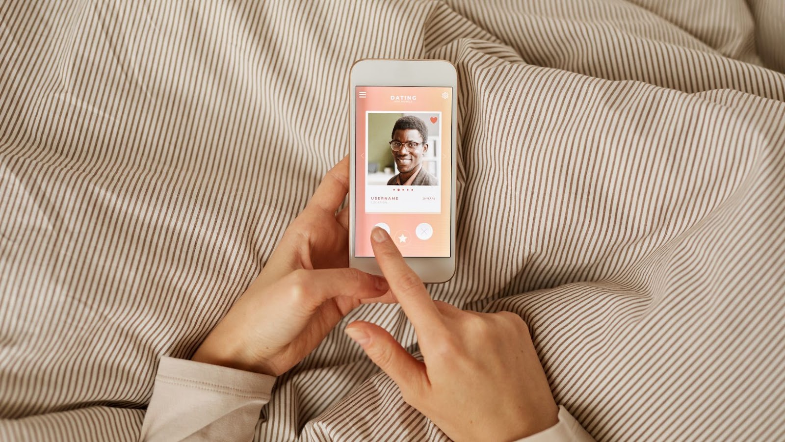 What Is SuperSwipe On Bumble, Why Use It, And Is It Worth The Price