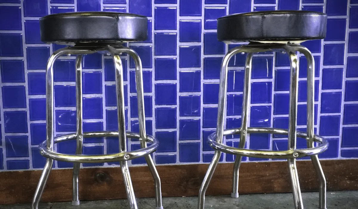 14 Best Bar Stools in Singapore 2023 to Gey