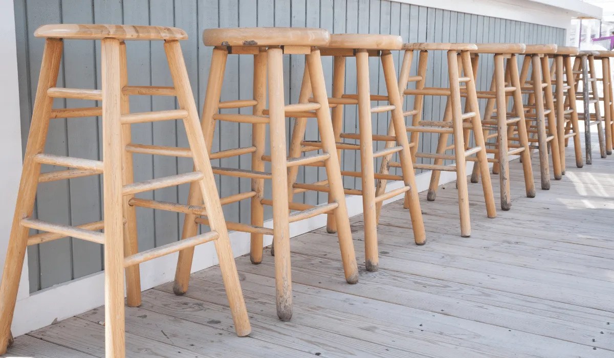 14 Best Bar Stools in Singapore 2022 to Gey