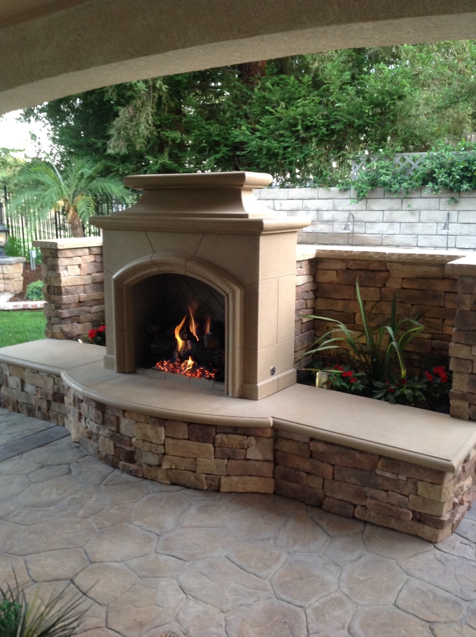 American Fyre Designs Outdoor fireplace patio, Outdoor fireplace