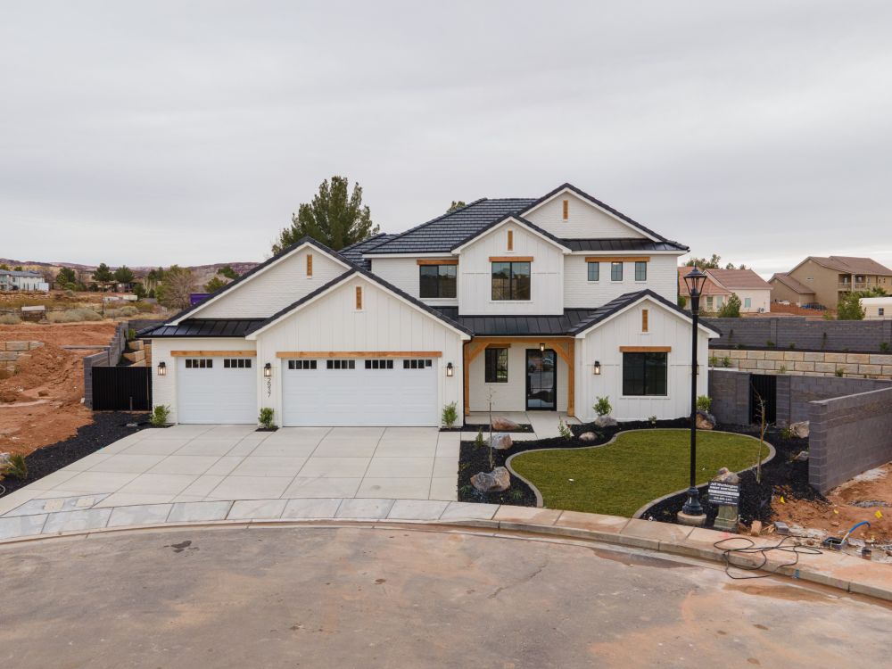 Home Simister Homes & Development St. Utah