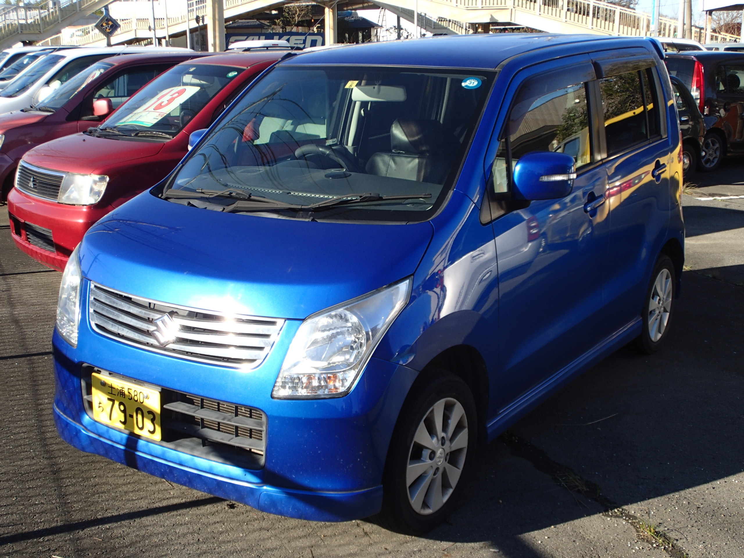 トヨタ4 〇 乗り出し 万円 茨城県の激安中古車販売店ならシミズ自販へ乗り出し15万円から販売